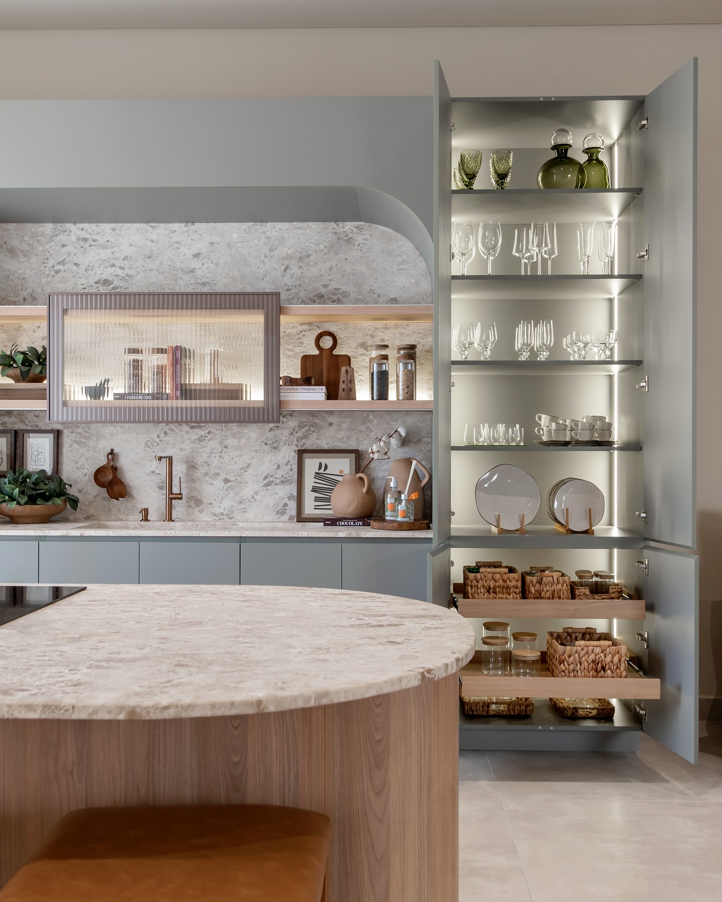 Cozinha Moderna: Funcionalidade e Estilo em Perfeita Harmonia